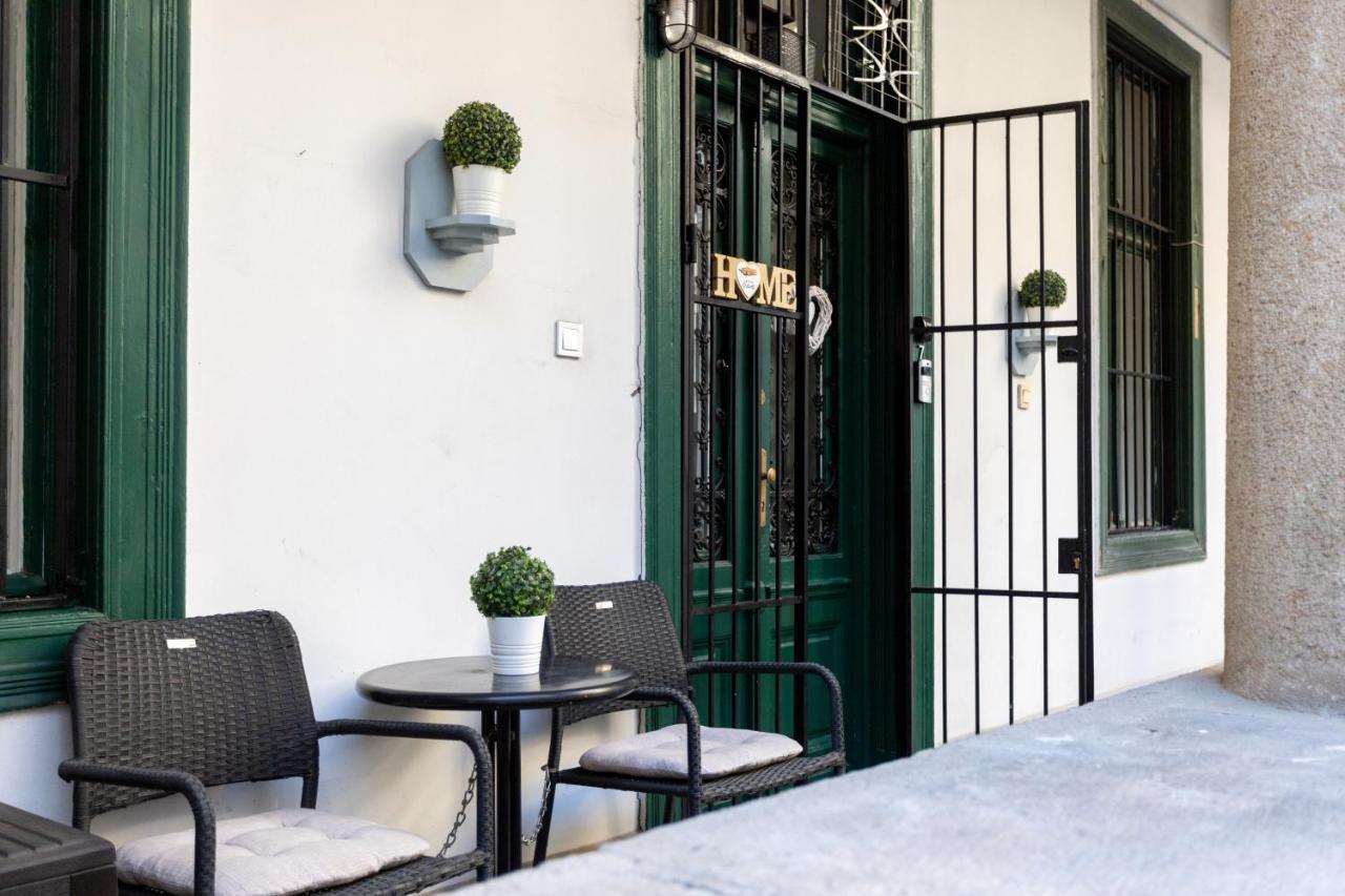 Home City Center Terrace Apartment Budapest Esterno foto