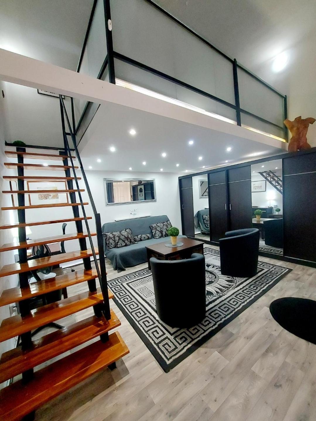 Home City Center Terrace Apartment Budapest Esterno foto